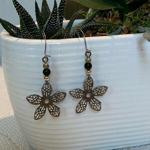Elegant Gold and Black Floral Earrings